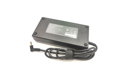 Cargador compatible MSI /Asus  4.5x3.0mm 150w 20v 7,5a