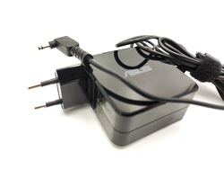 Cargador original Asus 3.0x1.0mm 45W 19v 2.37a compacto